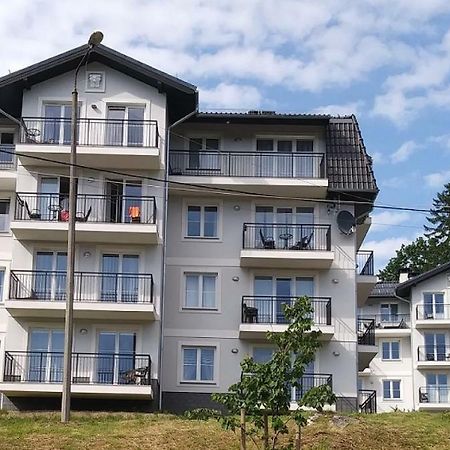 Apartamenty Amika ชกลาร์สกา ปอเรมบา ภายนอก รูปภาพ