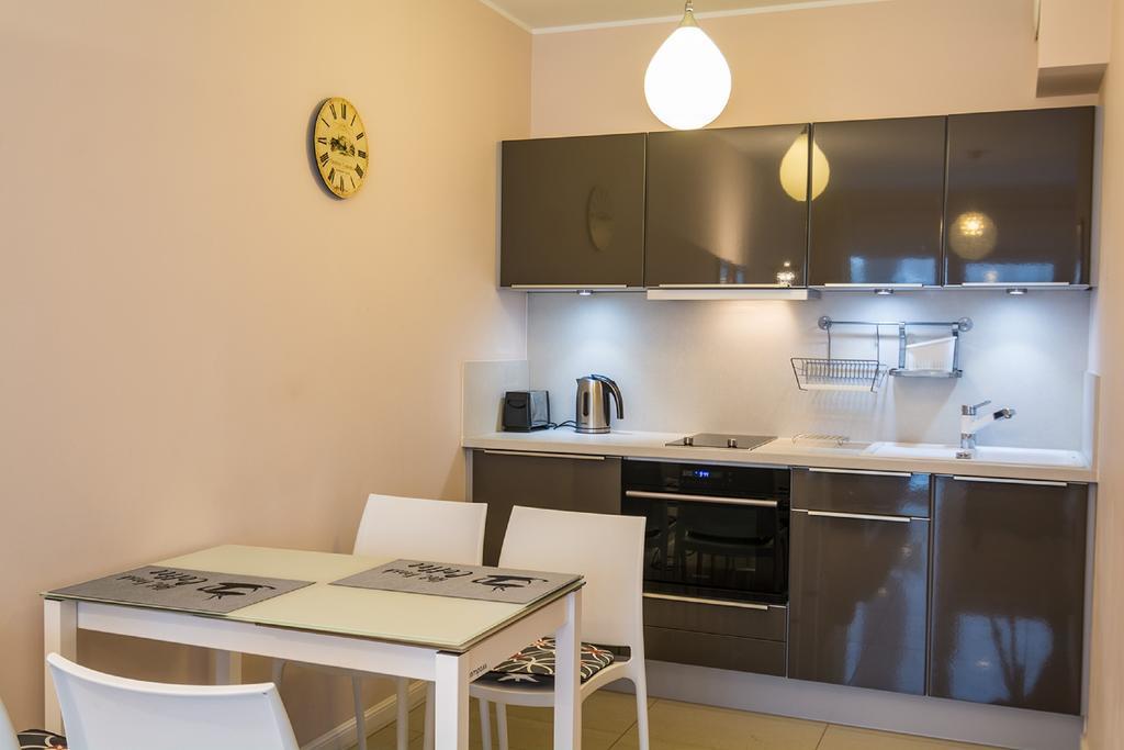 Apartamenty Amika ชกลาร์สกา ปอเรมบา ภายนอก รูปภาพ