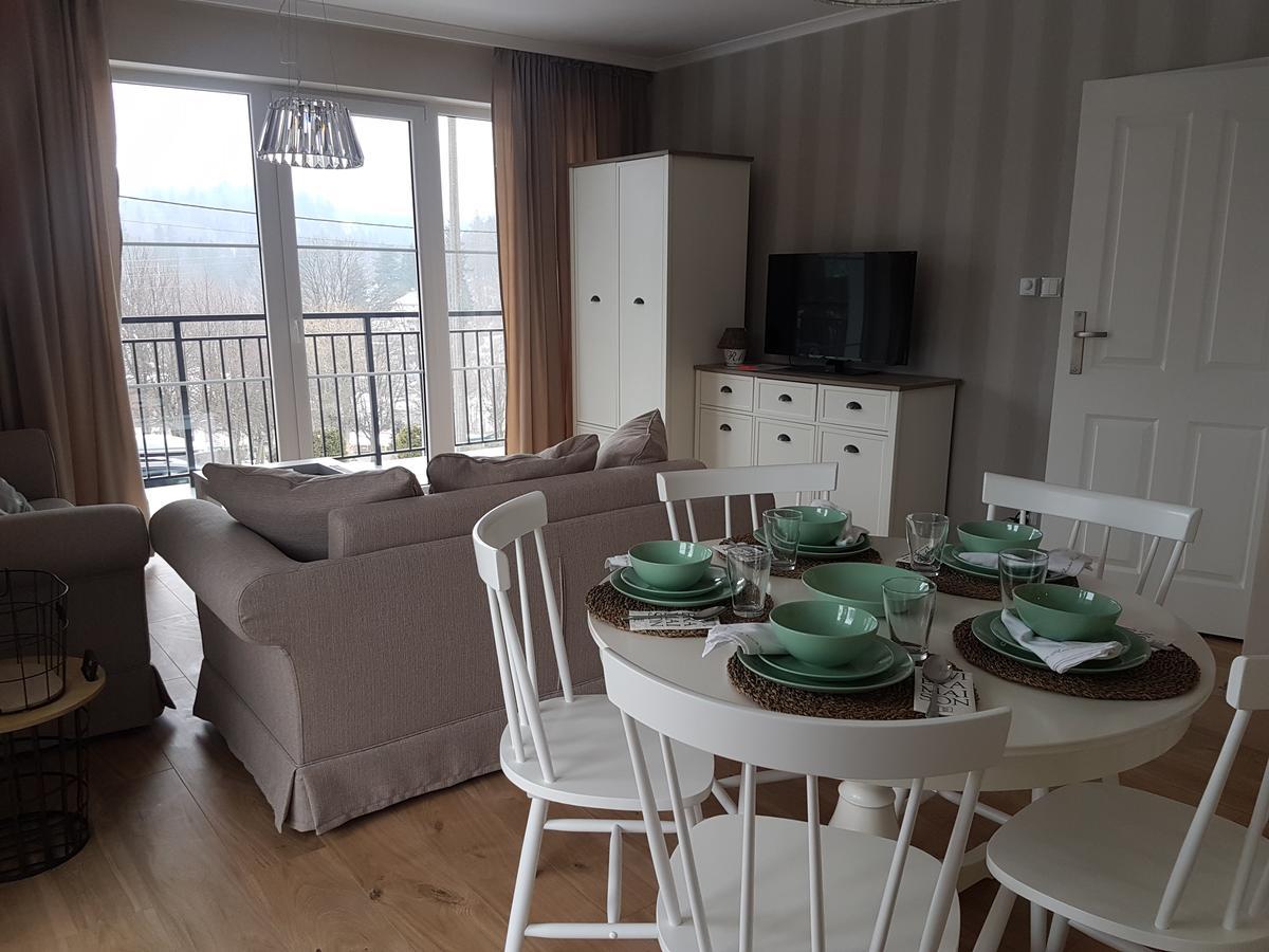Apartamenty Amika ชกลาร์สกา ปอเรมบา ภายนอก รูปภาพ