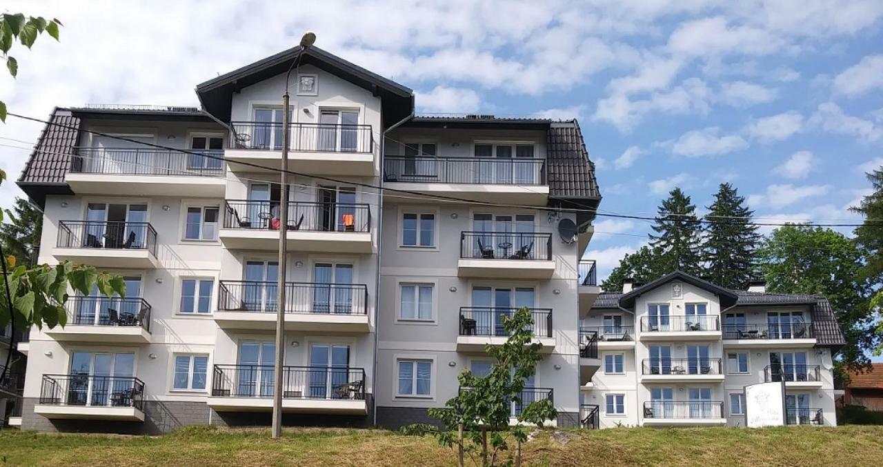 Apartamenty Amika ชกลาร์สกา ปอเรมบา ภายนอก รูปภาพ