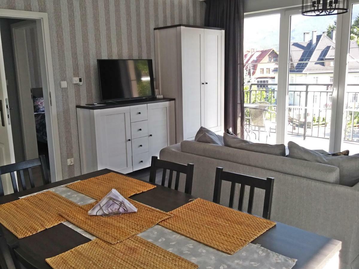 Apartamenty Amika ชกลาร์สกา ปอเรมบา ภายนอก รูปภาพ