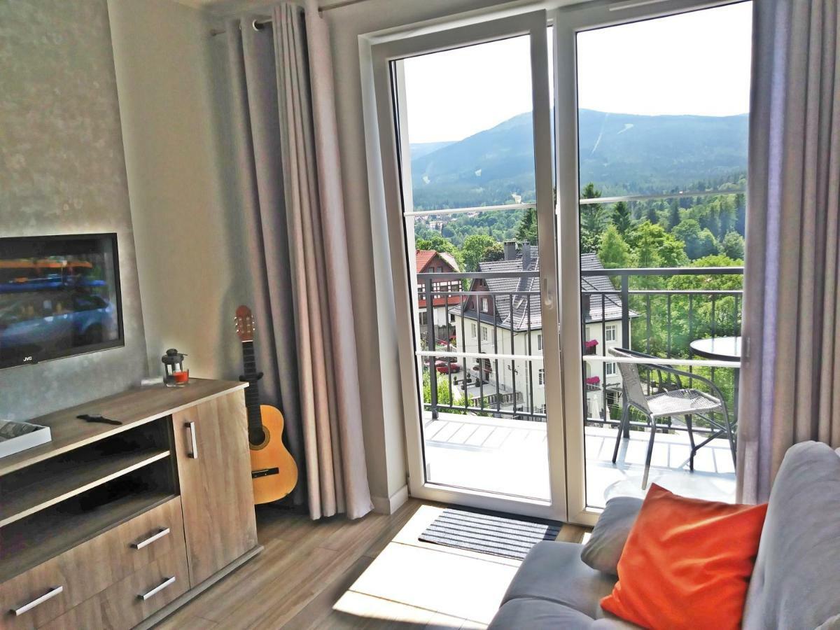 Apartamenty Amika ชกลาร์สกา ปอเรมบา ภายนอก รูปภาพ